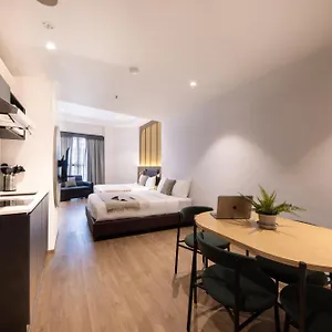 4* Hotel apartamentowy Owen House By Habyt