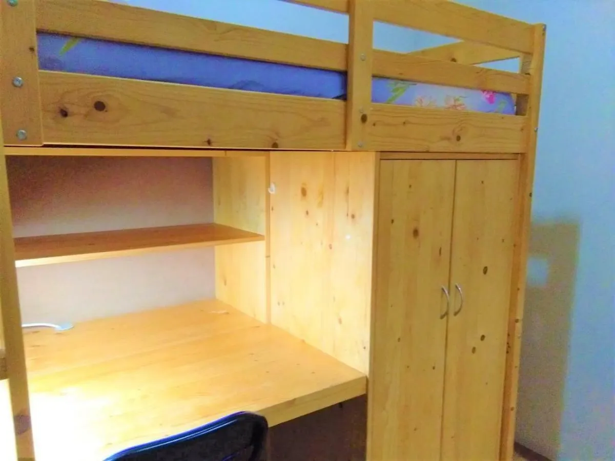 Loftbed Room Within A Lavender Walk Up Apartment For Locals, Pr, Ep, Sp Holders Only, Not Hotel Tourists シンガポール